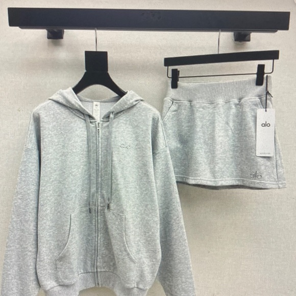 ALO Yoga Gray Hoodie and Skirt Set - Picture 1 of 6